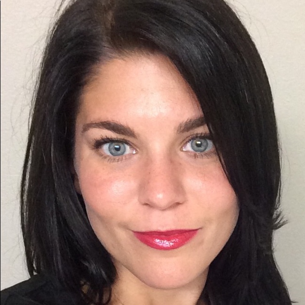 Meet your Posher, Christine